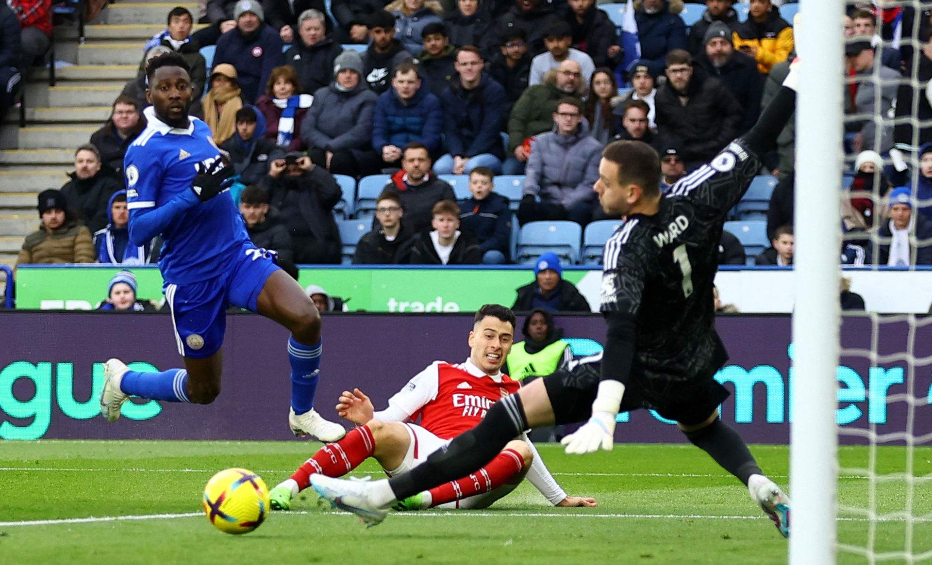 从战术安排 从战术安排