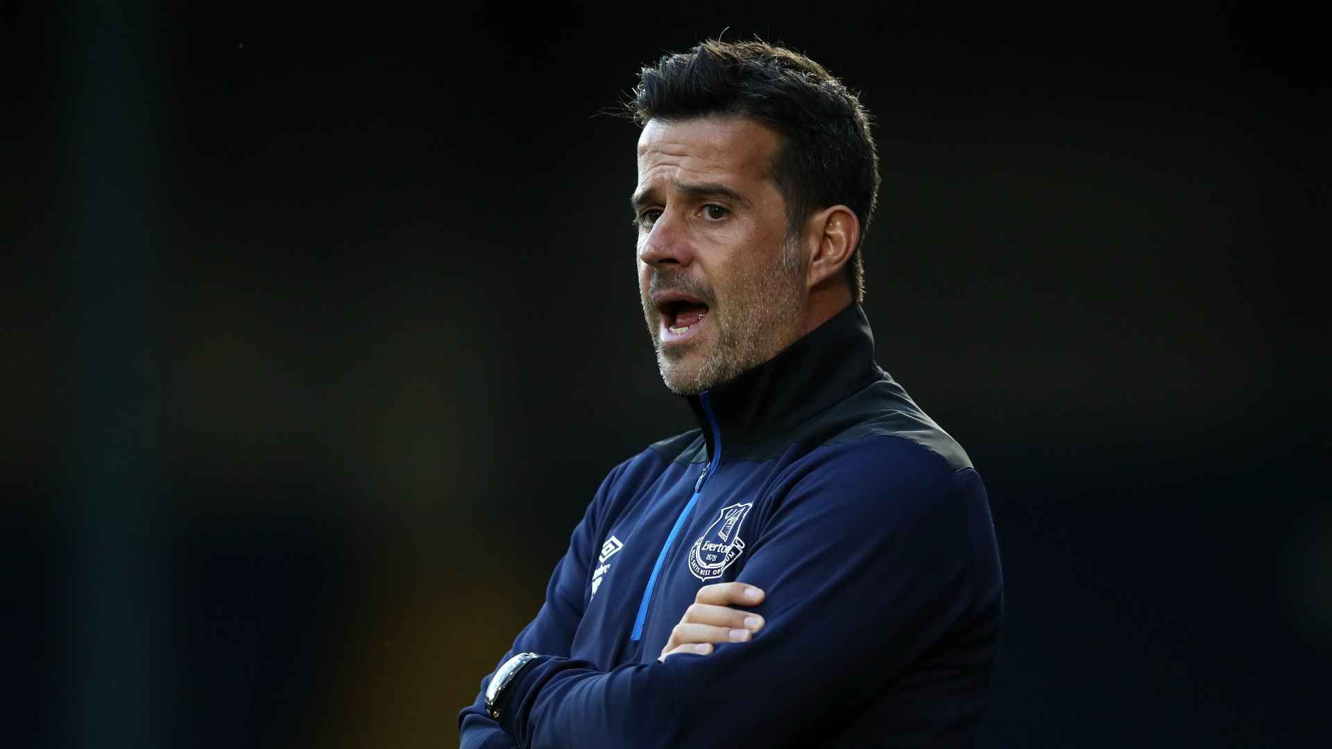 不仅仅是场 不仅仅是场